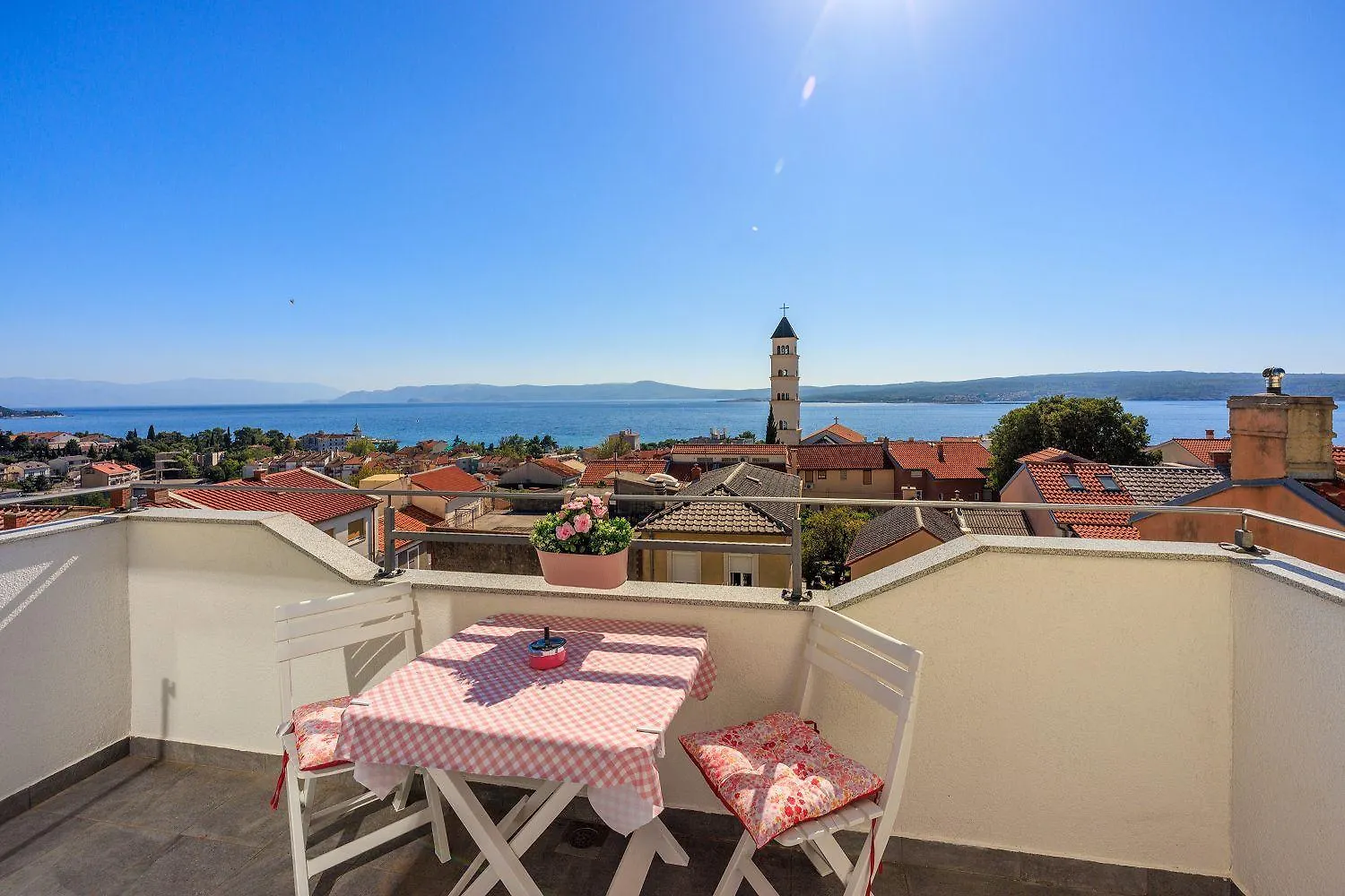 Exquisites Apartment Nur 350 Meter Zum Strand Mit Herrlichem Meerblick, Privatparkplatz, Wifi Crikvenica 0*,