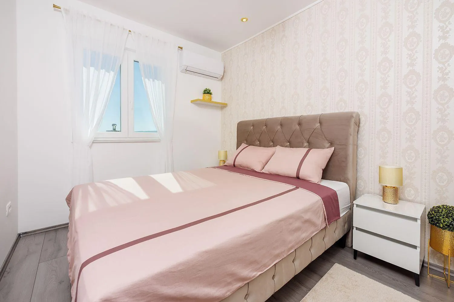 Exquisites Apartment Nur 350 Meter Zum Strand Mit Herrlichem Meerblick, Privatparkplatz, Wifi Crikvenica Croatia