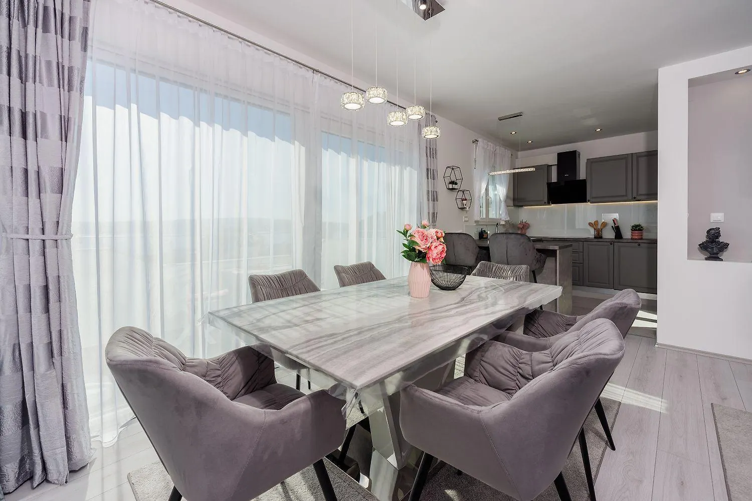 Exquisites Apartment Nur 350 Meter Zum Strand Mit Herrlichem Meerblick, Privatparkplatz, Wifi Crikvenica