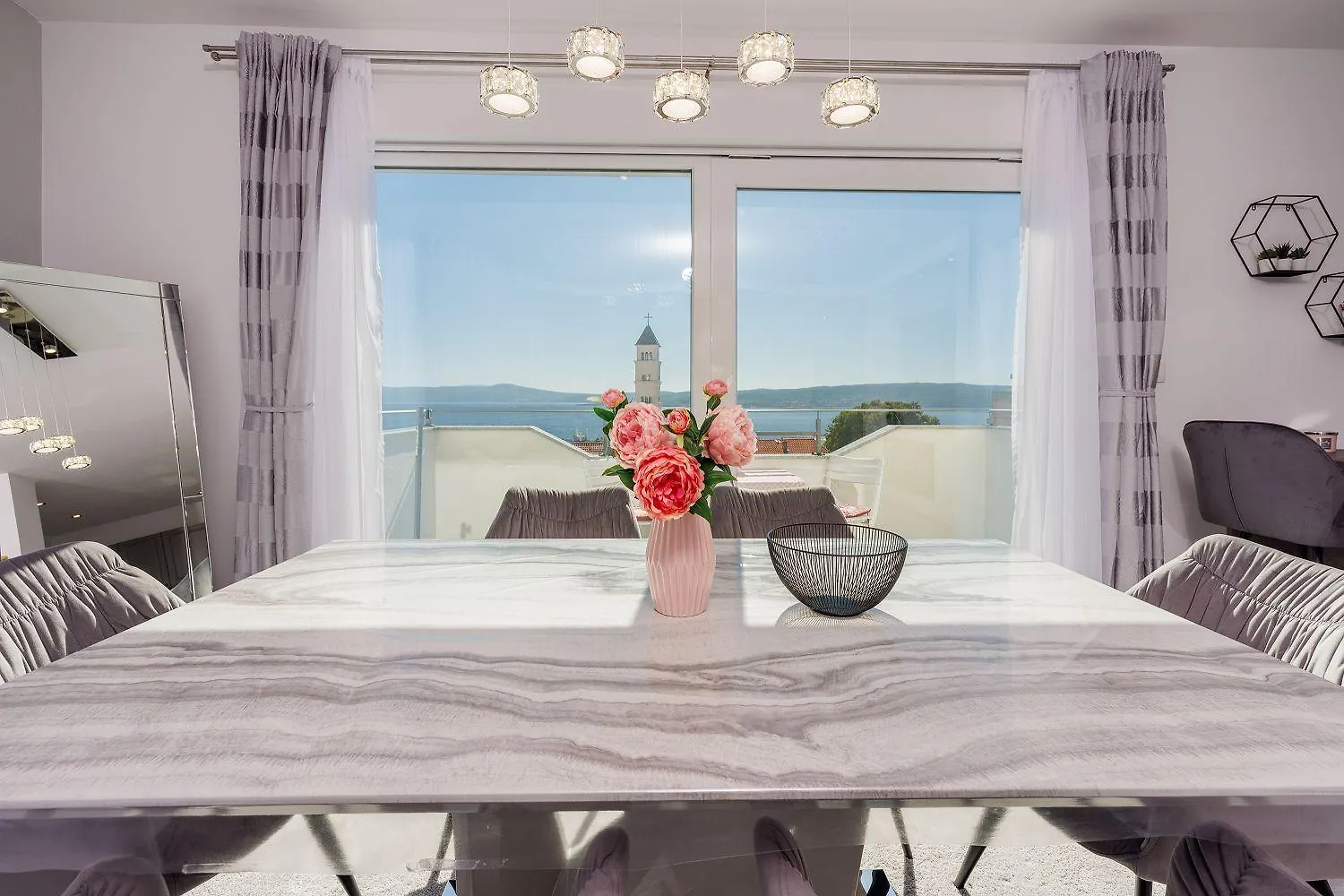 Exquisites Apartment Nur 350 Meter Zum Strand Mit Herrlichem Meerblick, Privatparkplatz, Wifi Crikvenica